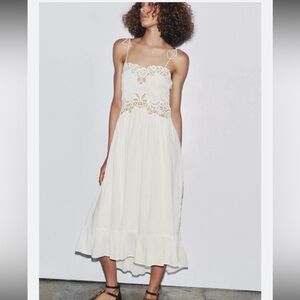 Zara Cream Lace Midi Dress